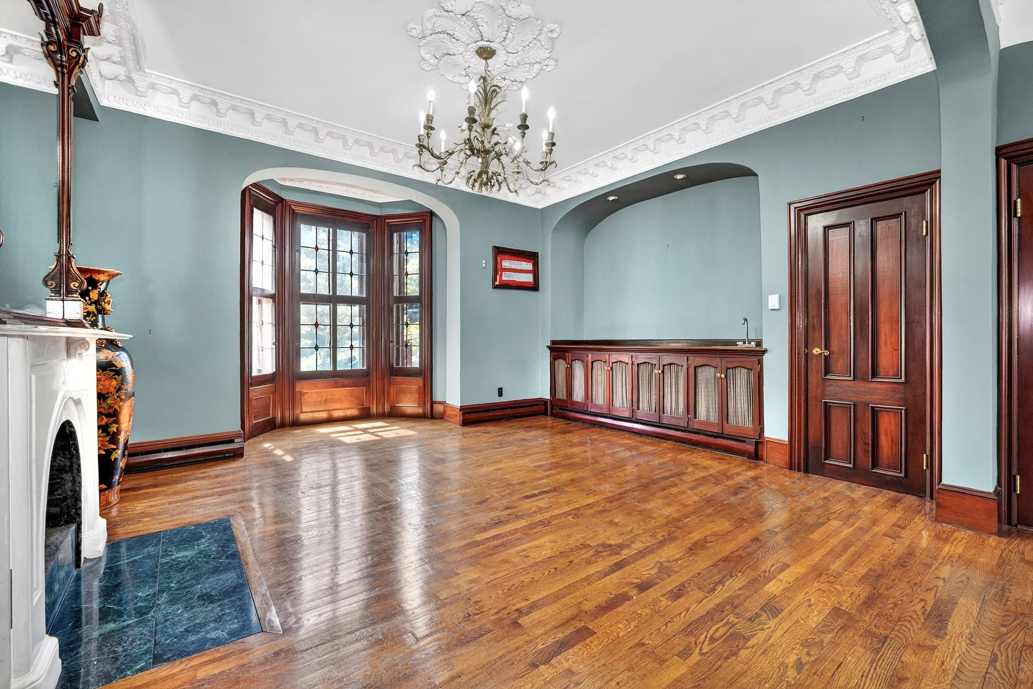 3 Family at 110 Appleton St, Boston MA 02116, photo 6 of 42