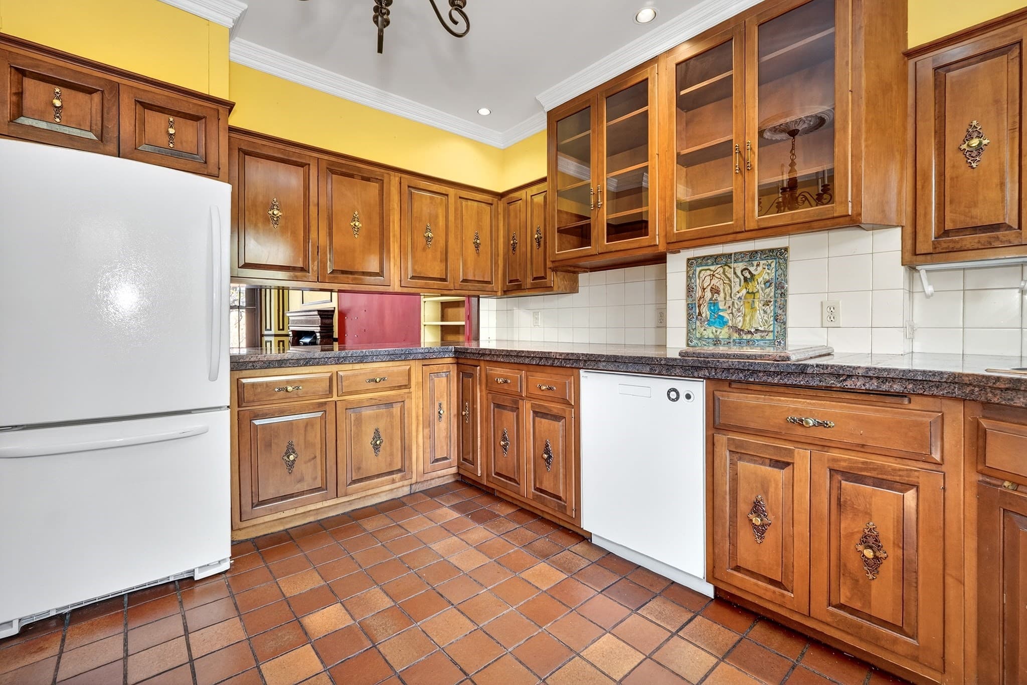 3 Family at 110 Appleton St, Boston MA 02116, photo 20 of 42