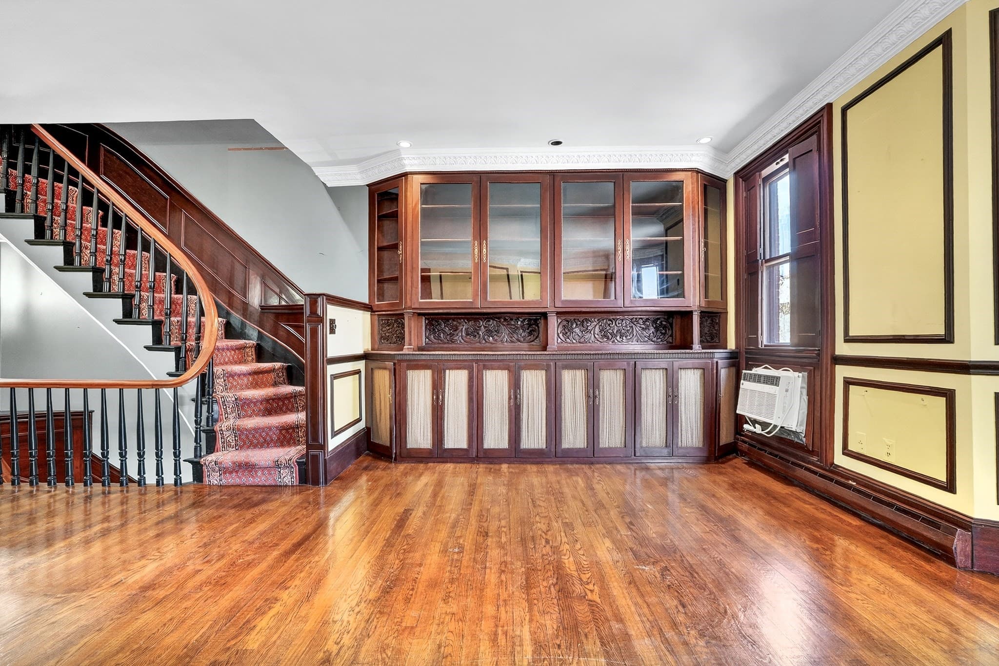 3 Family at 110 Appleton St, Boston MA 02116, photo 14 of 42
