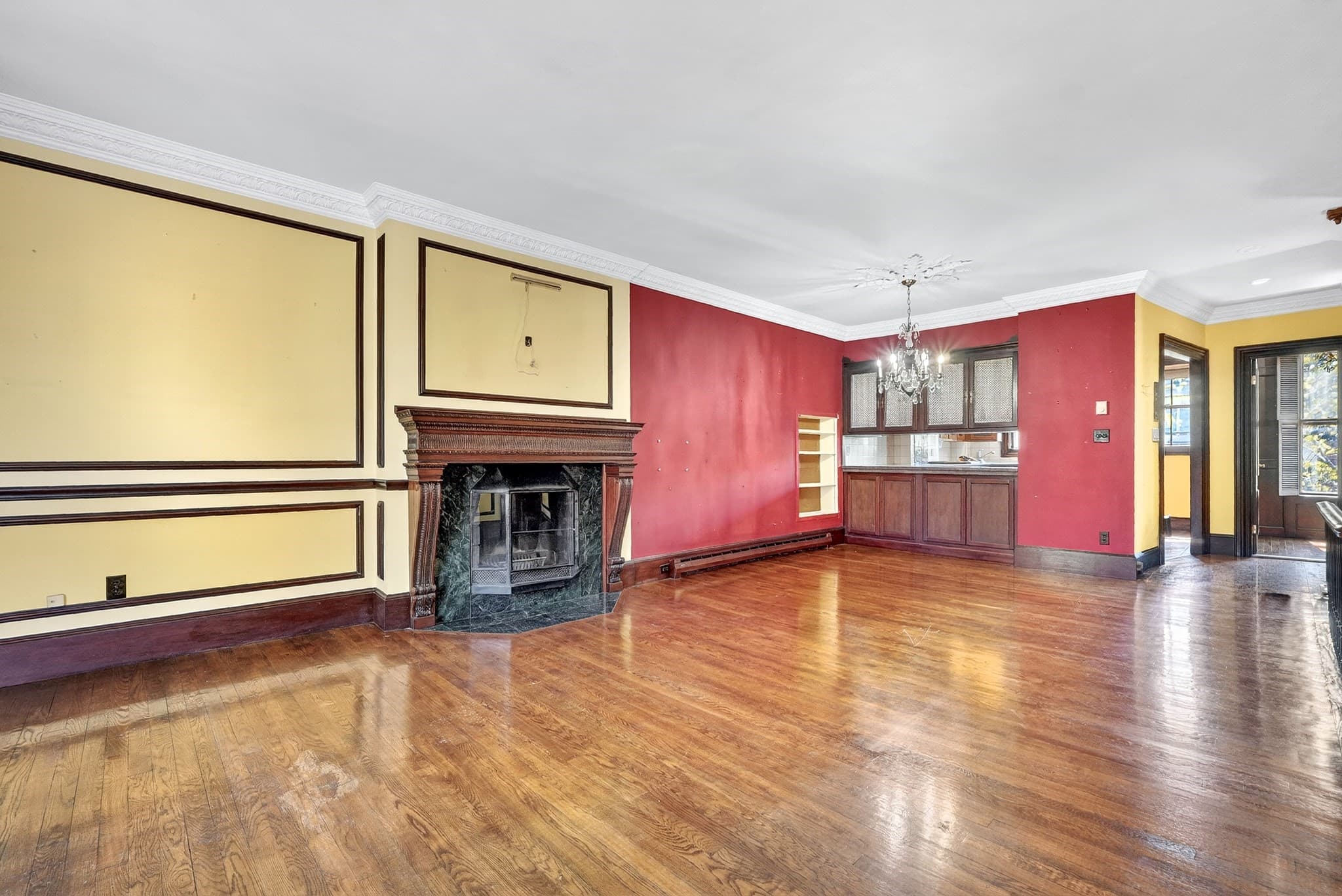 3 Family at 110 Appleton St, Boston MA 02116, photo 15 of 42