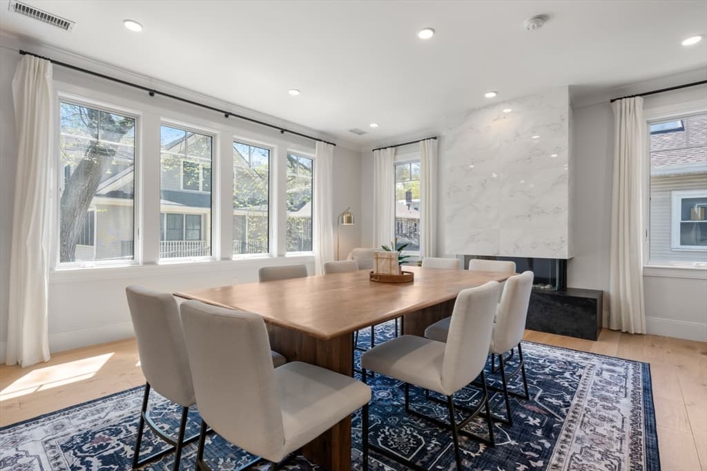 Condominium at 80 Verndale St # 80, Brookline MA 02446, photo 8 of 27