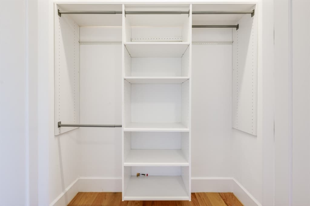 Condominium at 17 Vinton Street # 5, Boston MA 02127, photo 12 of 22