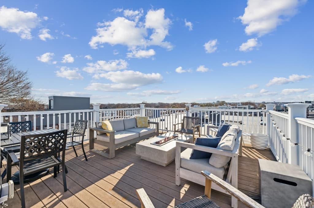 Condominium at 17 Vinton Street # 5, Boston MA 02127, photo 20 of 22