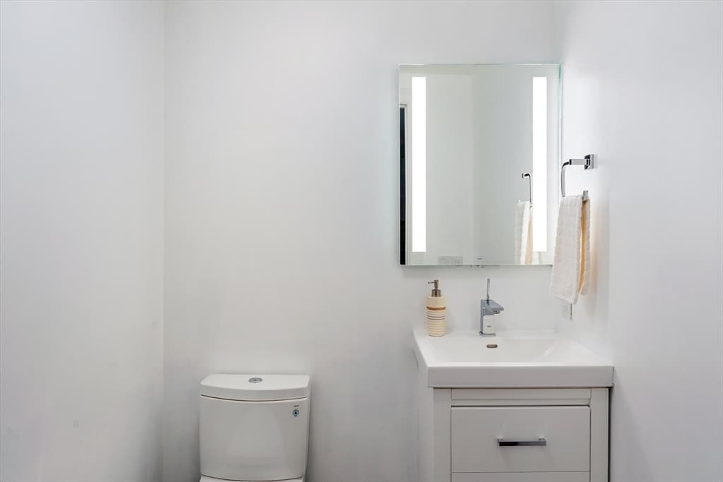 Condominium at 771 Harrison Ave # 304, Boston MA 02118, photo 12 of 26