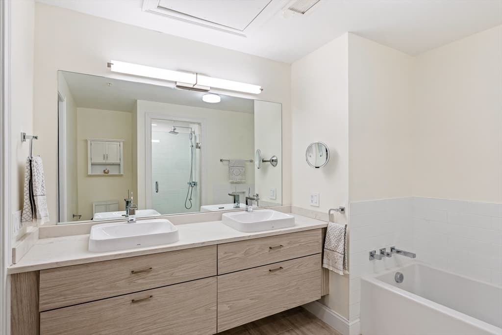 Condominium at 771 Harrison Ave # 304, Boston MA 02118, photo 20 of 26