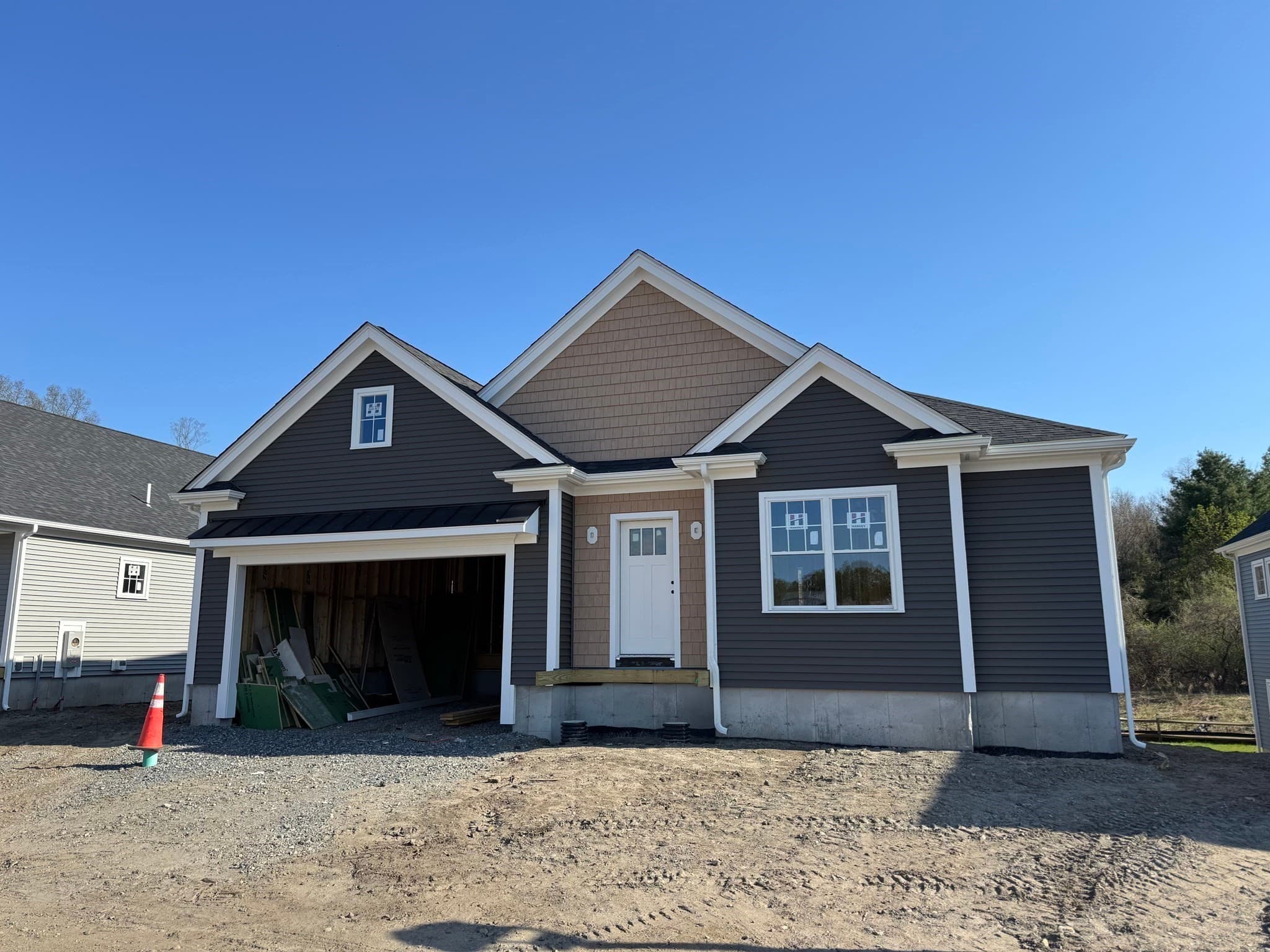 Single Family Residence at 31 Cutter Drive, Easton MA 02375, photo 3 of 19