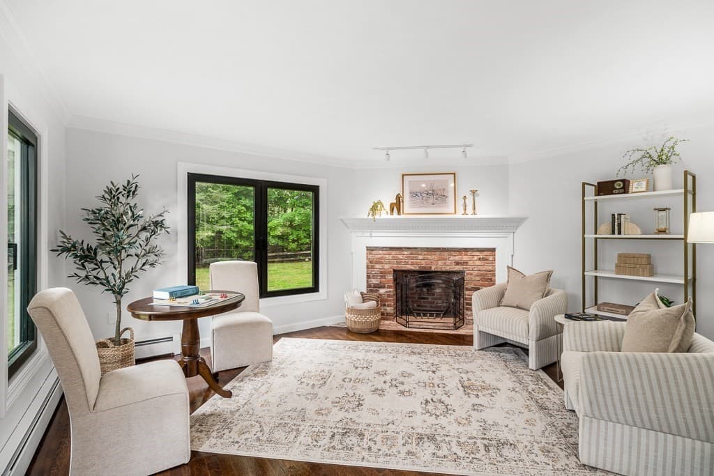 Single Family Residence at 40 Sagamore Street, Hamilton MA 01982, Hamilton, photo 6 of 42