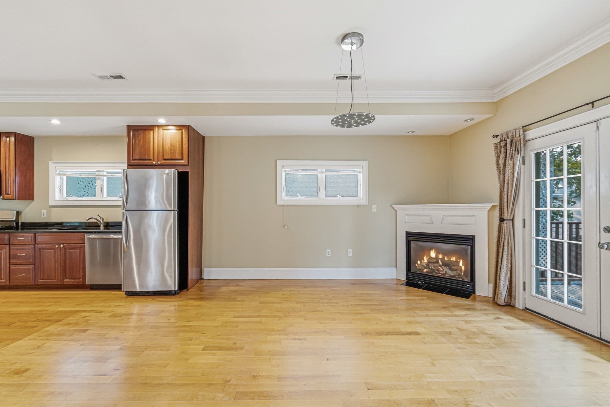 Condominium at 5 Mount Vernon St # 2, Boston MA 02125, Boston, photo 6 of 42