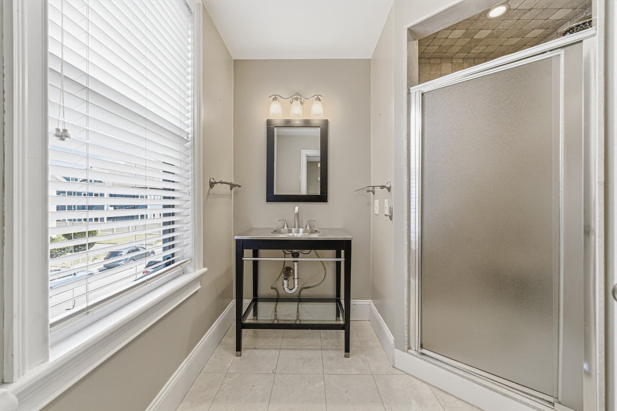 Condominium at 5 Mount Vernon St # 2, Boston MA 02125, Boston, photo 16 of 42