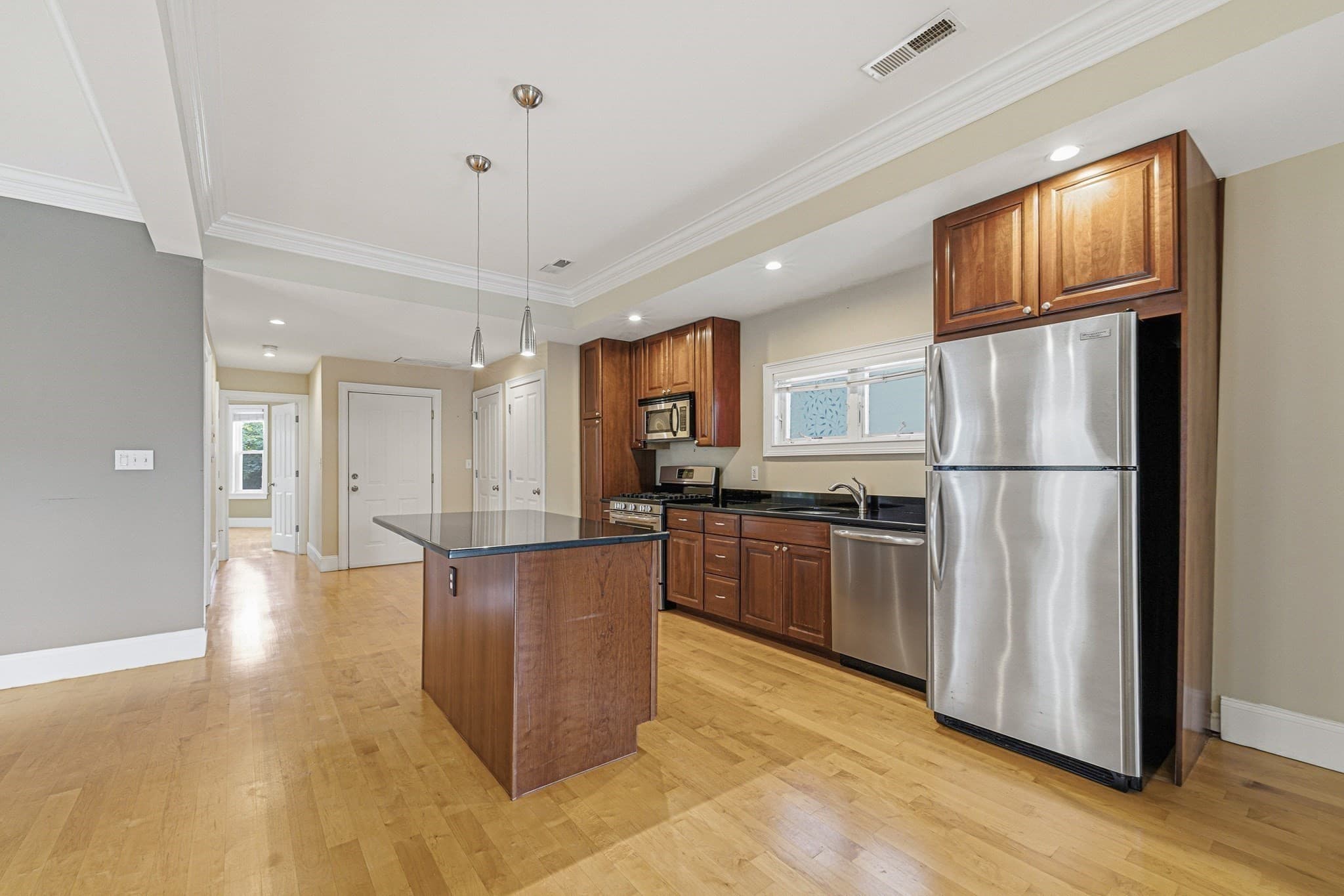 Condominium at 5 Mount Vernon St # 2, Boston MA 02125, Boston, photo 26 of 42