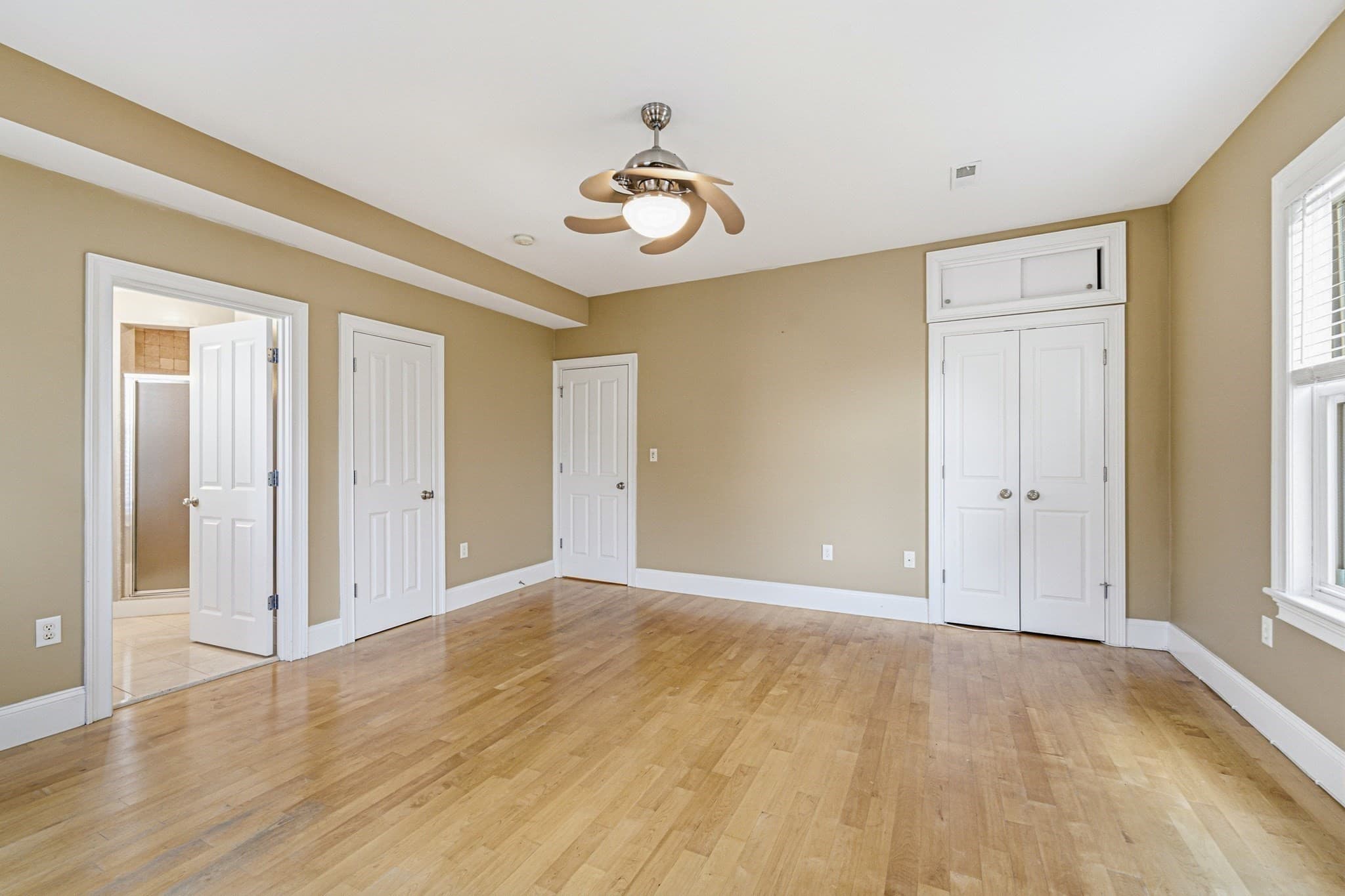 Condominium at 5 Mount Vernon St # 2, Boston MA 02125, Boston, photo 14 of 42