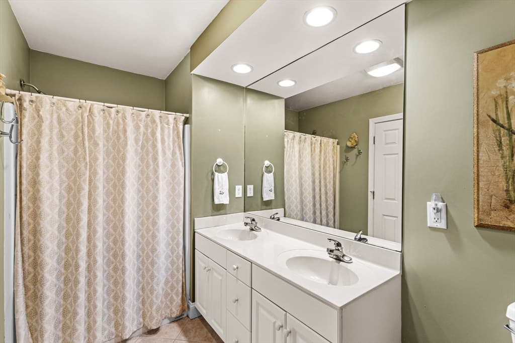 13 Laurel Hill Ct # 13, Bourne MA 02532 photo 24