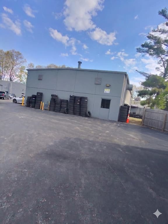 Commercial Sale at 55 Pond # 9, Waltham MA 02453, Waltham, photo 16 of 20