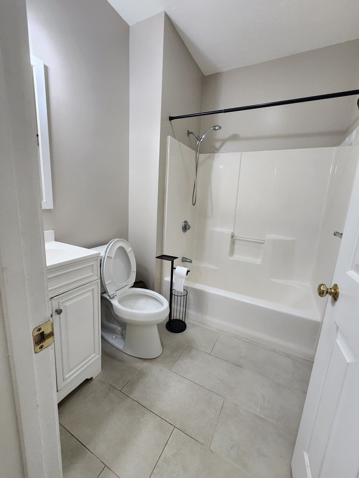 Condominium at 365 Tilden Commons # 365, Braintree MA 02184, photo 6 of 25