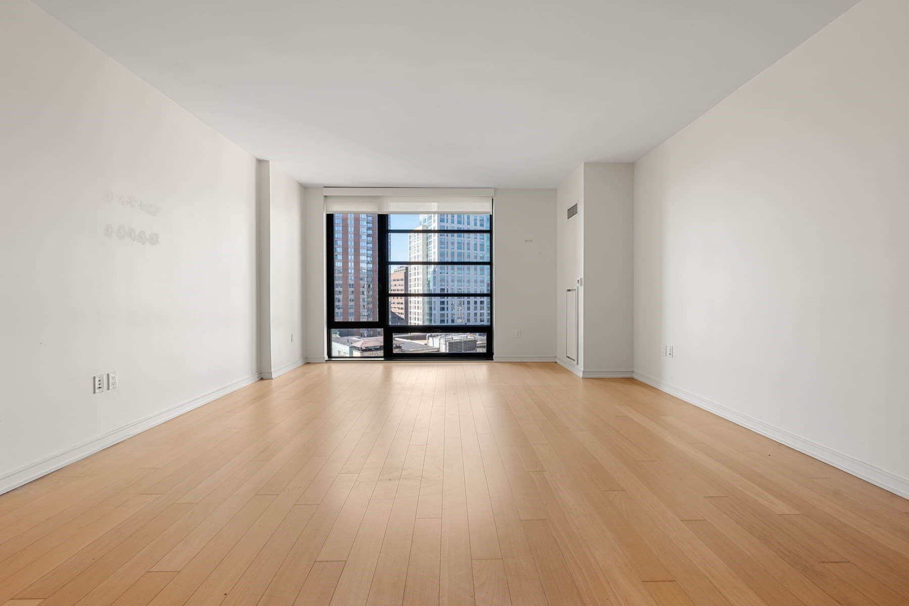 Condominium at 580 Washington St # 1501, Boston MA 02111, photo 3 of 28