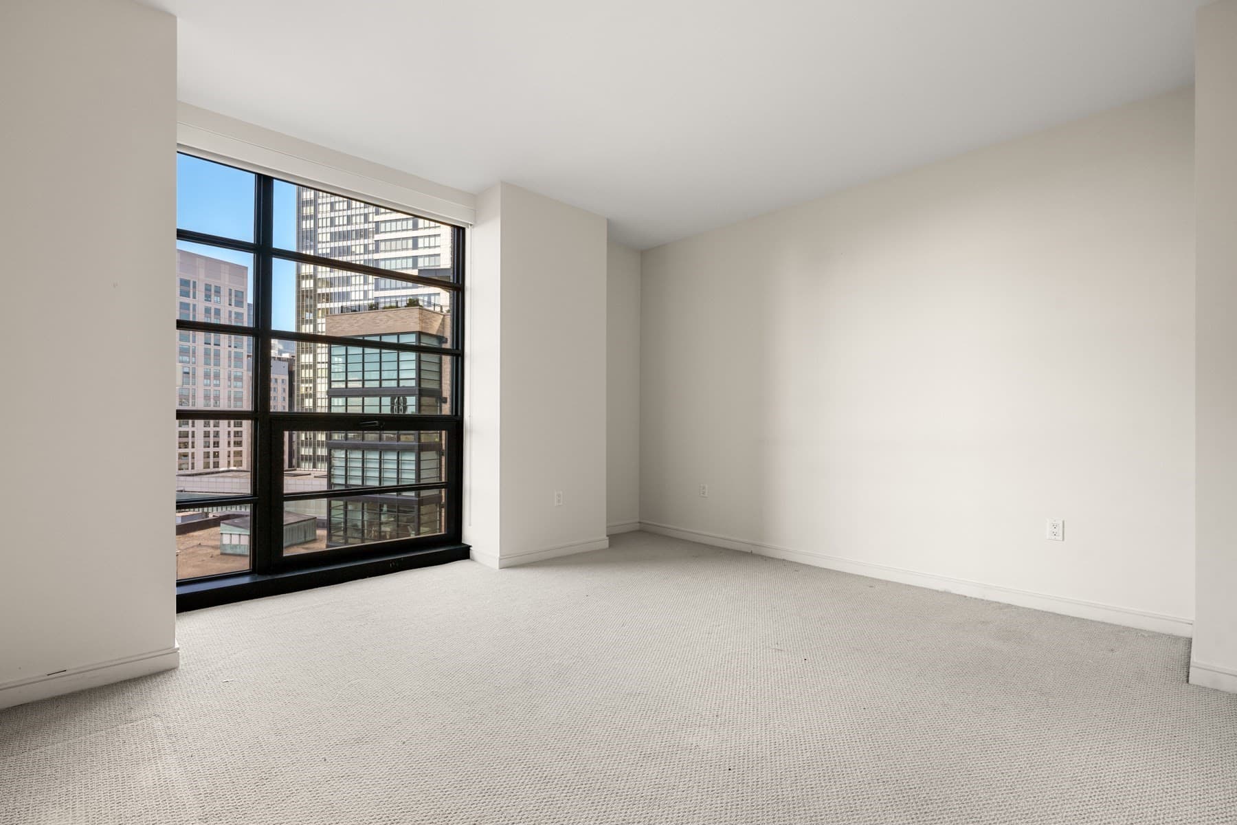 Condominium at 580 Washington St # 1501, Boston MA 02111, photo 10 of 28