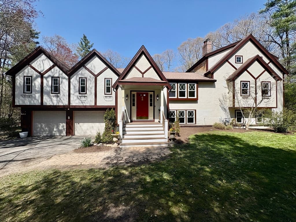 47 Tanglewood Dr, Scituate MA 02066