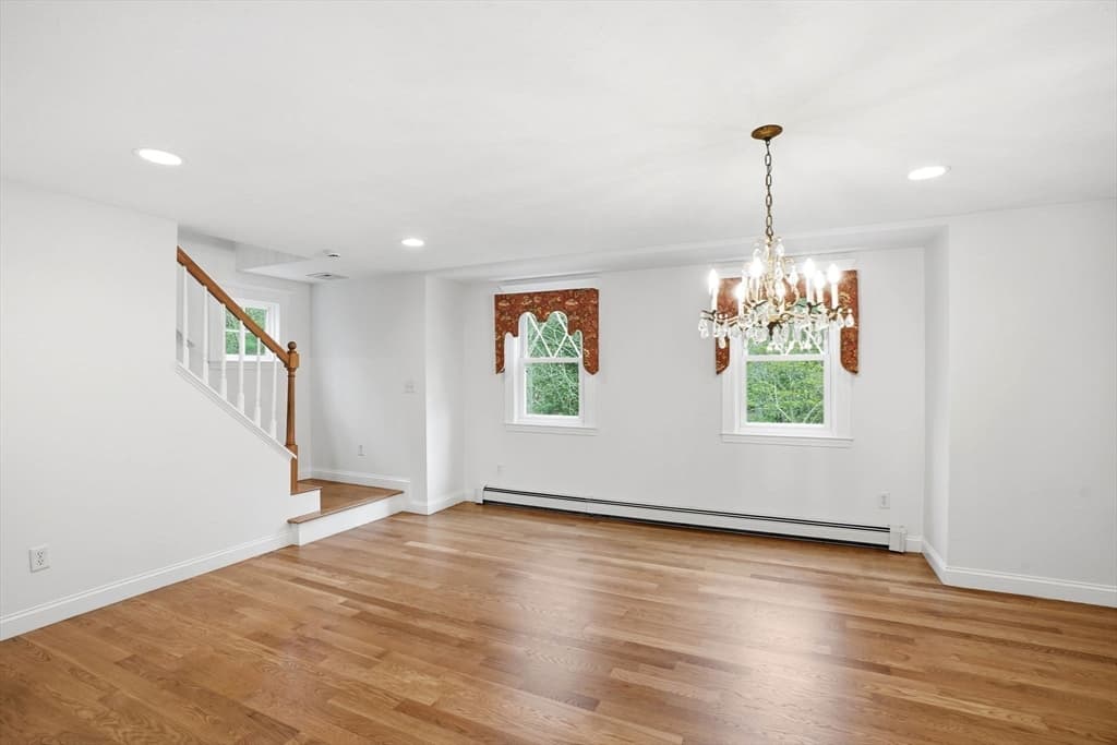 Single Family Residence at 47 Tanglewood Dr, Scituate MA 02066, photo 14 of 28