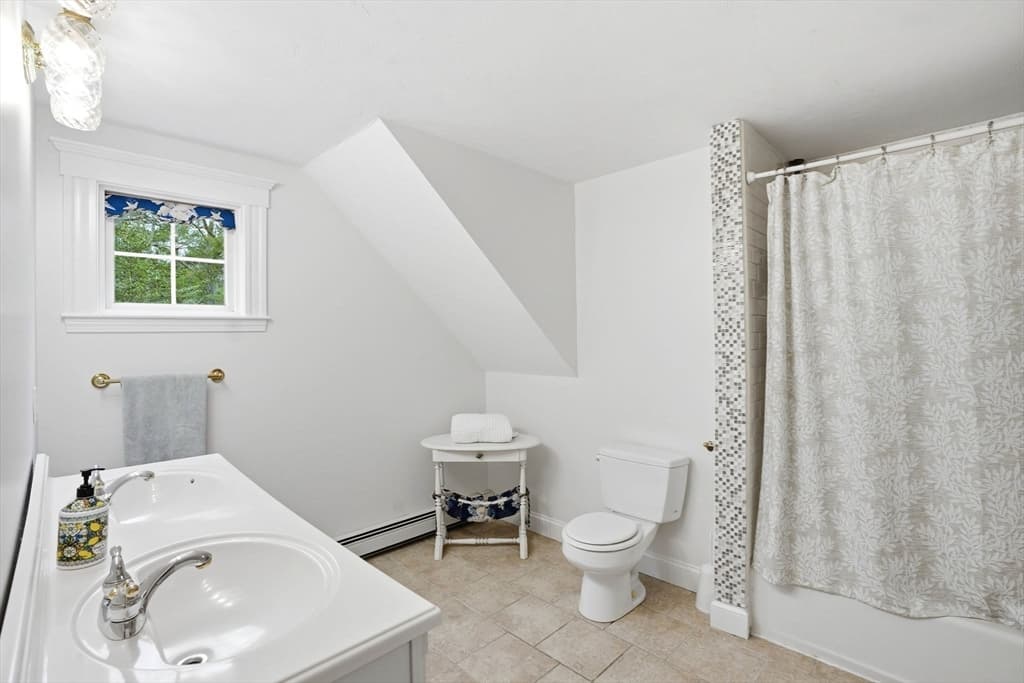Single Family Residence at 47 Tanglewood Dr, Scituate MA 02066, photo 18 of 28