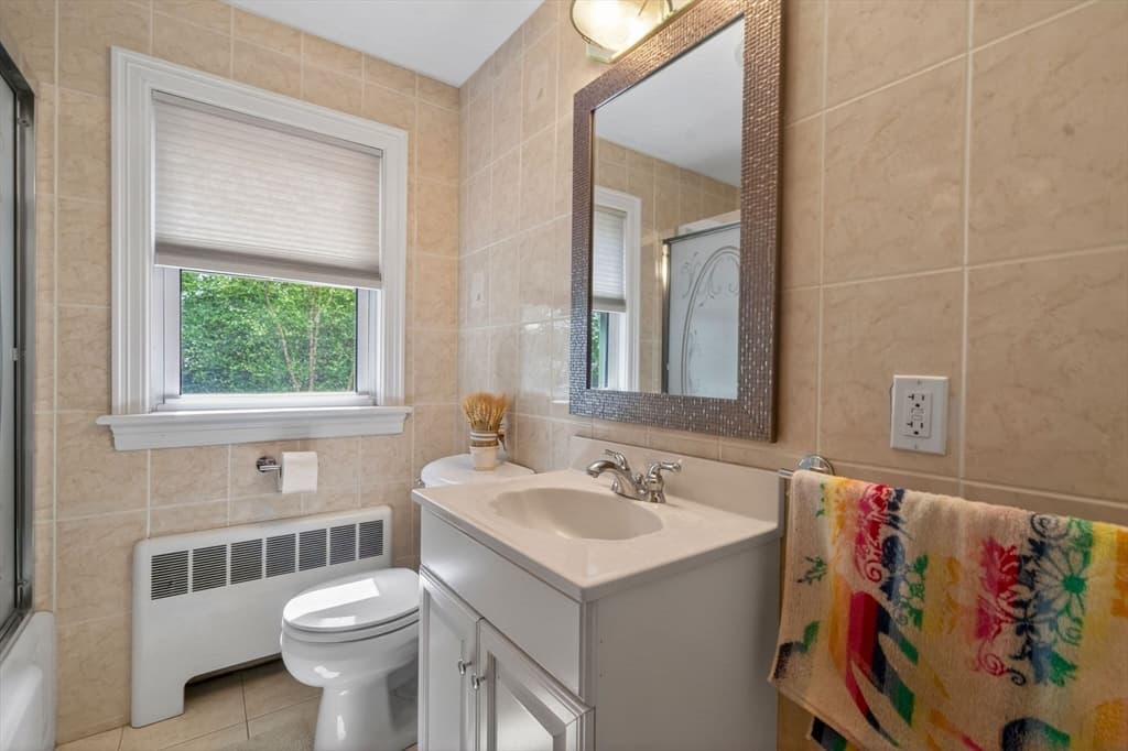 Single Family Residence at 8 Hawthorne St, Watertown MA 02472, photo 13 of 38