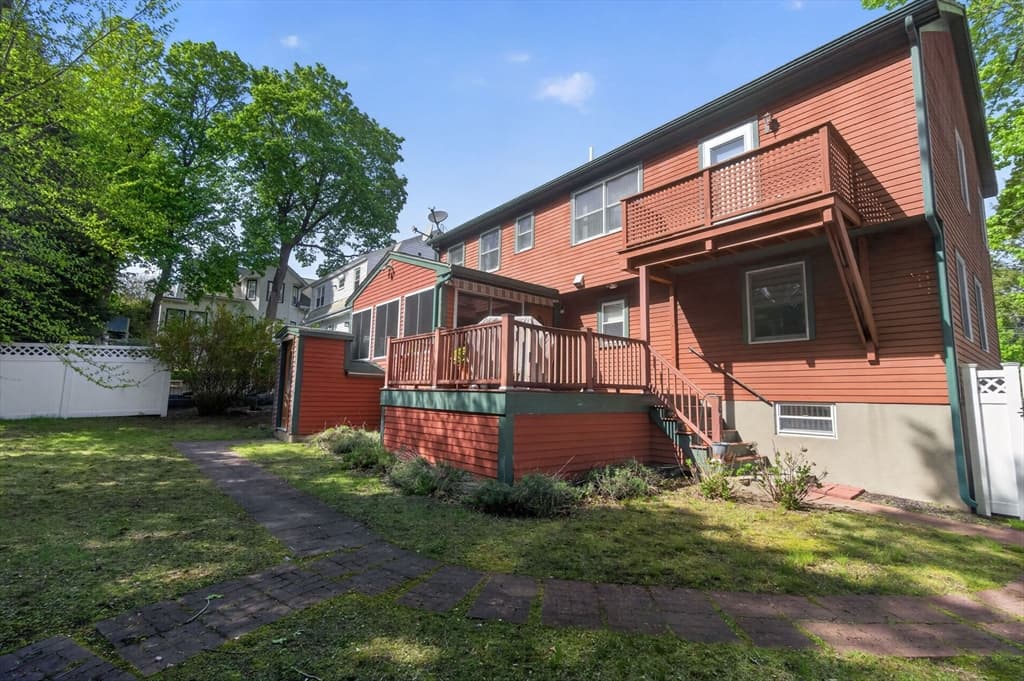 Single Family Residence at 8 Hawthorne St, Watertown MA 02472, photo 31 of 38