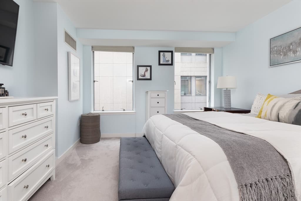 Condominium at 80 Broad St # 706, Boston MA 02110, photo 10 of 14