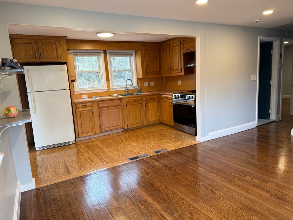 Single Family Residence at 36 Sarah St., Randolph MA 02368, photo 3 of 5