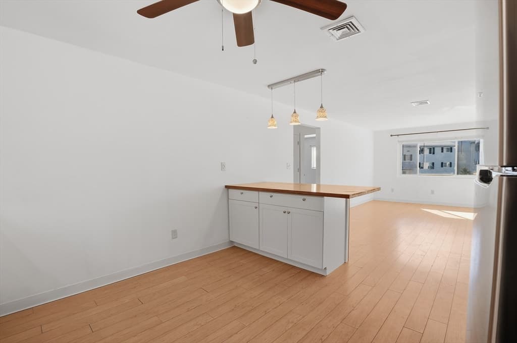 5455 North Main Street # 3D, Fall River MA 02720 photo 4