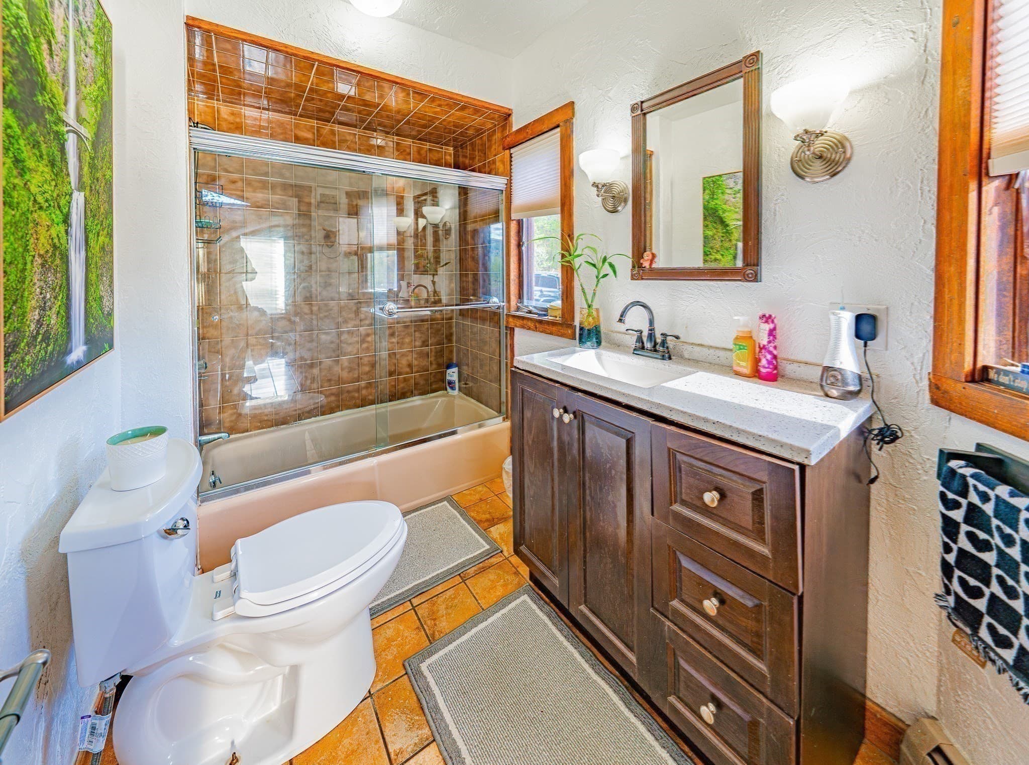 Single Family Residence at 257 Ashby State Rd, Fitchburg MA 01420, photo 18 of 30