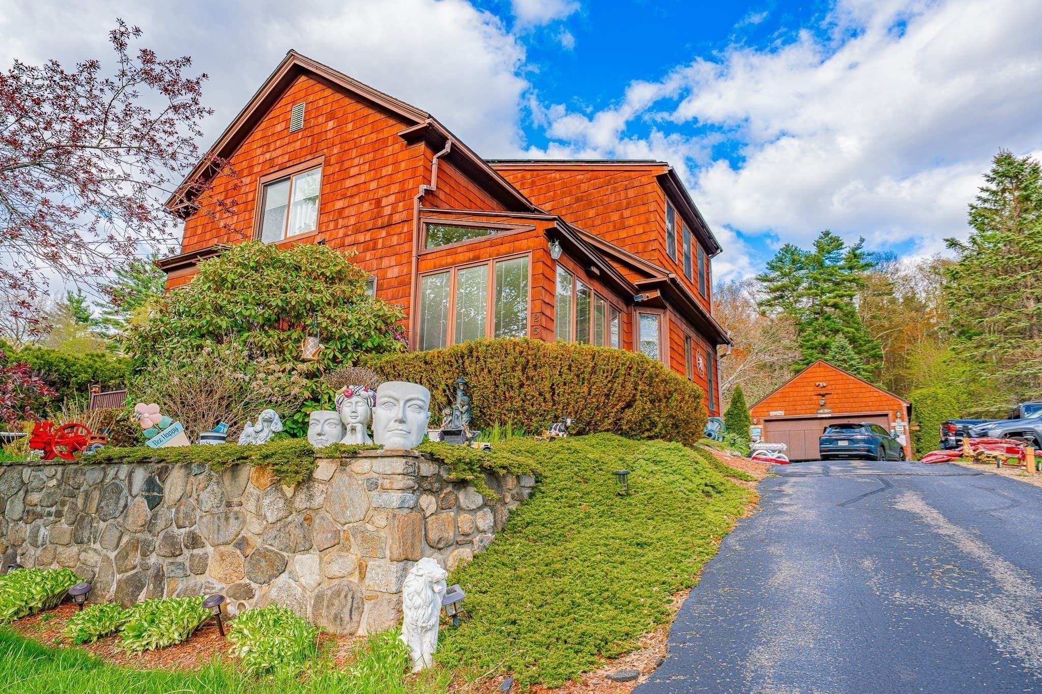 Single Family Residence at 257 Ashby State Rd, Fitchburg MA 01420, photo 4 of 30