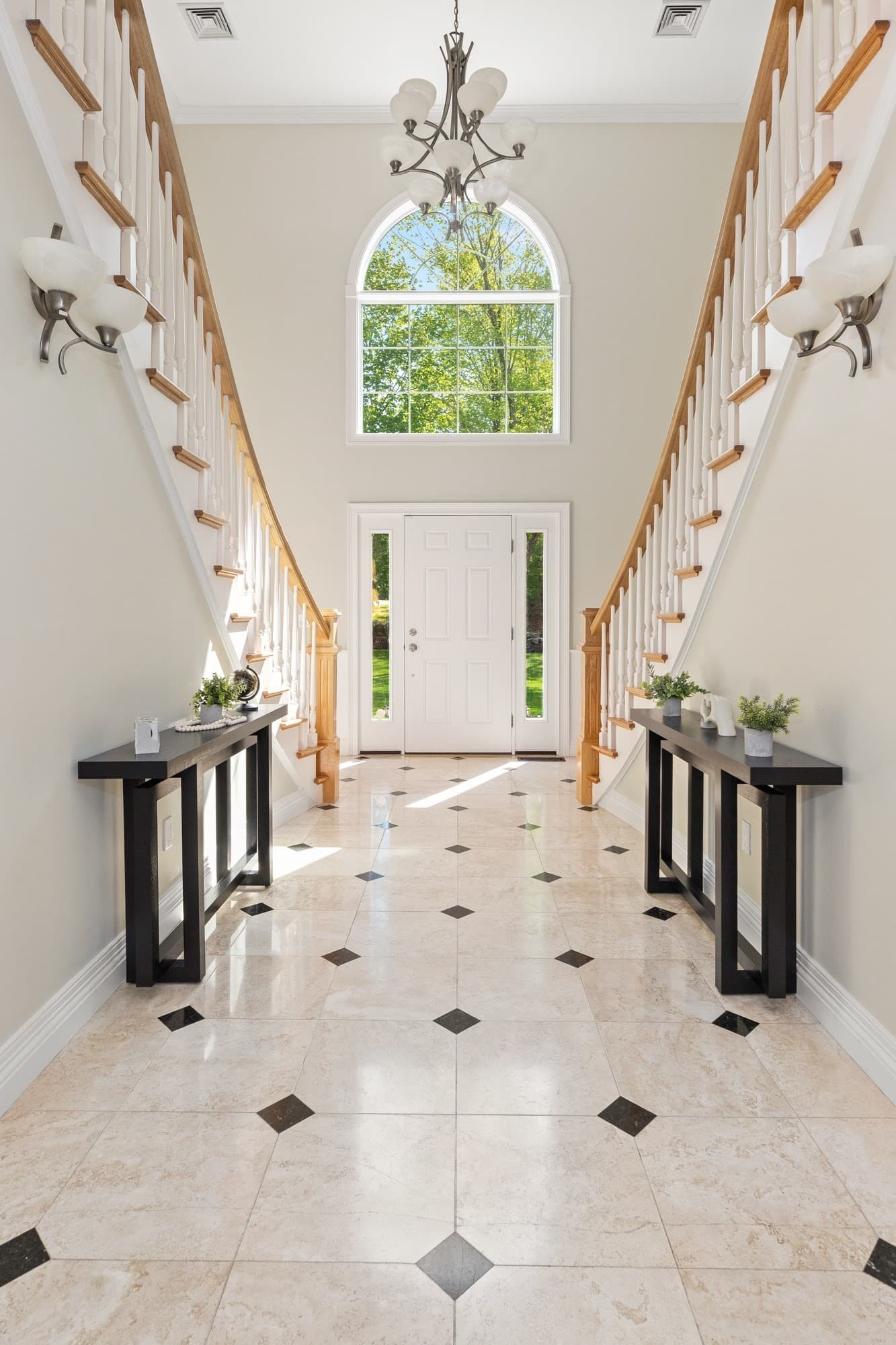 Single Family Residence at 41 Baldpate Rd, Georgetown MA 01833, Georgetown, photo 5 of 42