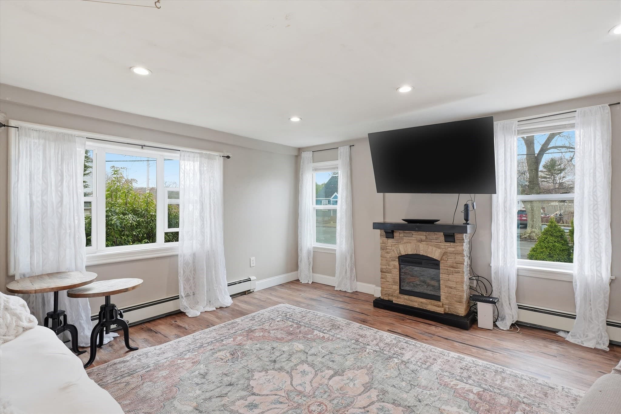 Single Family Residence at 9 Saunders Road, Lynn MA 01904, Lynn, photo 6 of 40