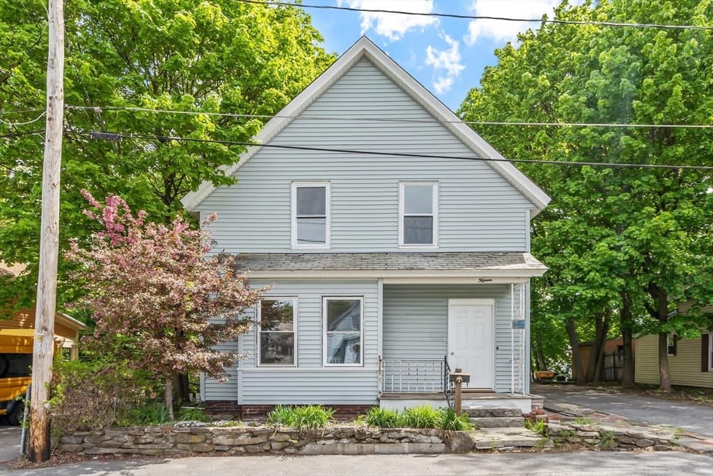 15 Redman Pl, Fitchburg MA 01420 photo 2