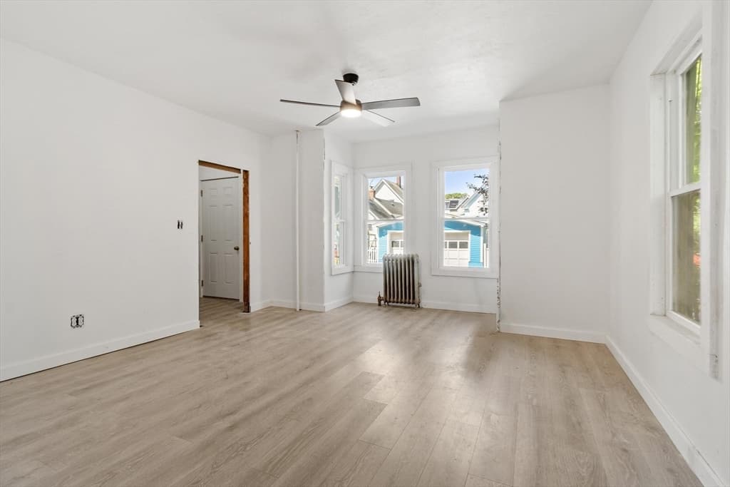 15 Redman Pl, Fitchburg MA 01420 photo 6