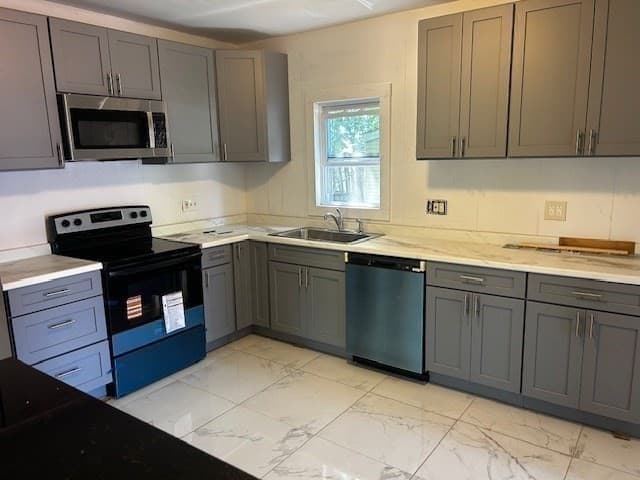 15 Redman Pl, Fitchburg MA 01420 photo 16