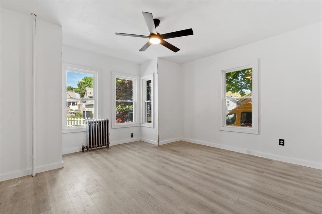 15 Redman Pl, Fitchburg MA 01420 photo 5