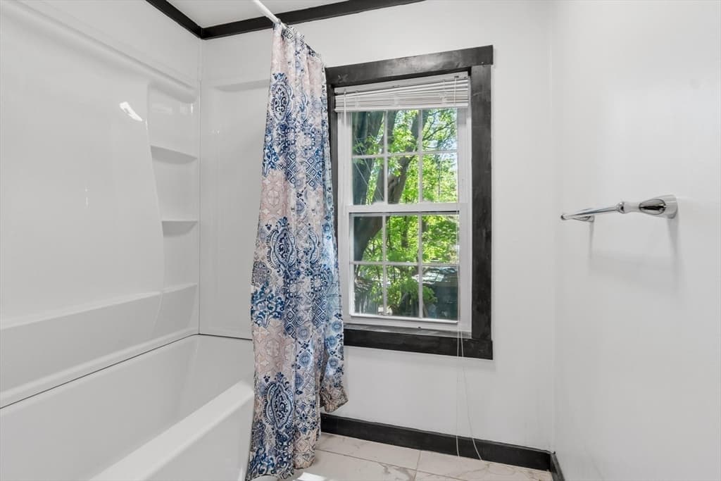 15 Redman Pl, Fitchburg MA 01420 photo 20