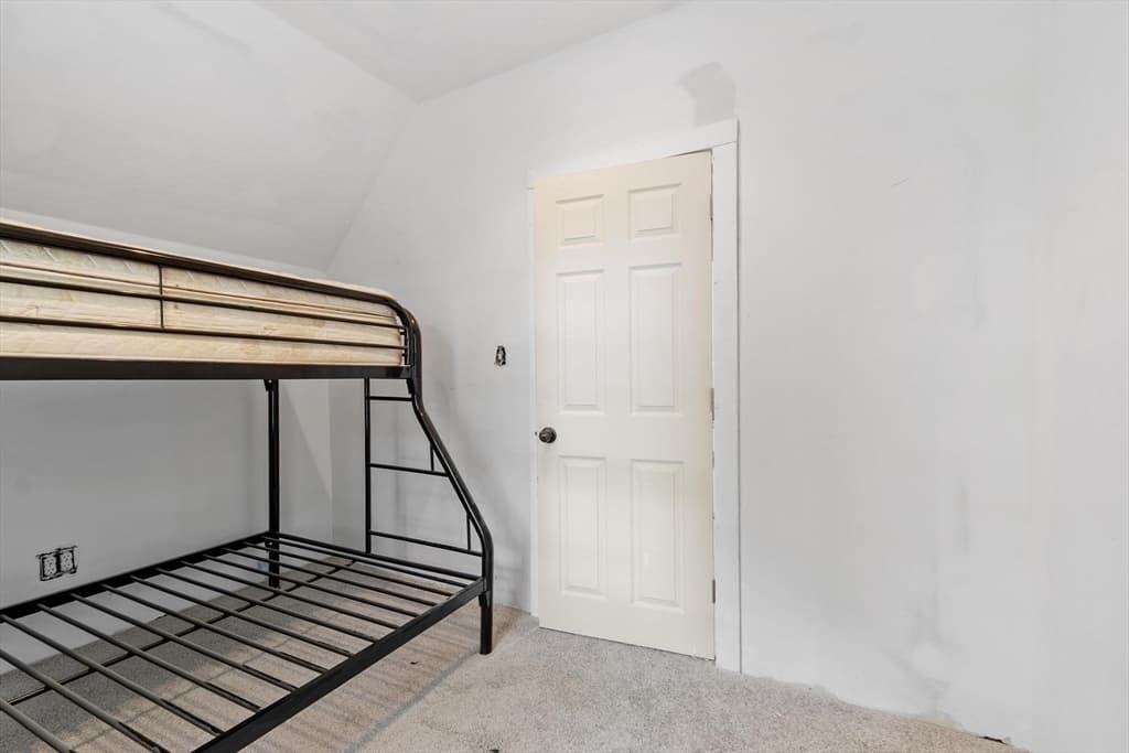 15 Redman Pl, Fitchburg MA 01420 photo 30