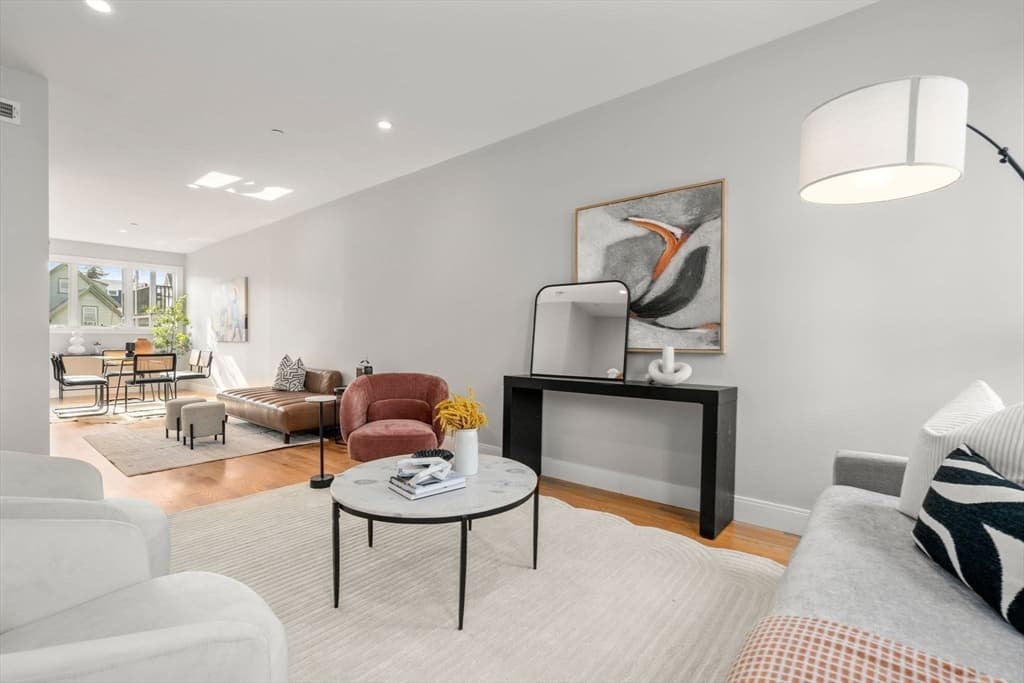 Condominium at 123-125 Centre St, Boston MA 02124, Boston, photo 6 of 41
