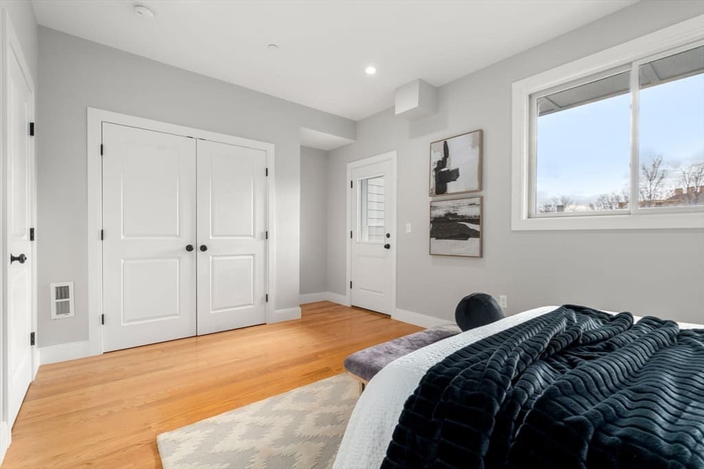 Condominium at 123-125 Centre St, Boston MA 02124, Boston, photo 20 of 41