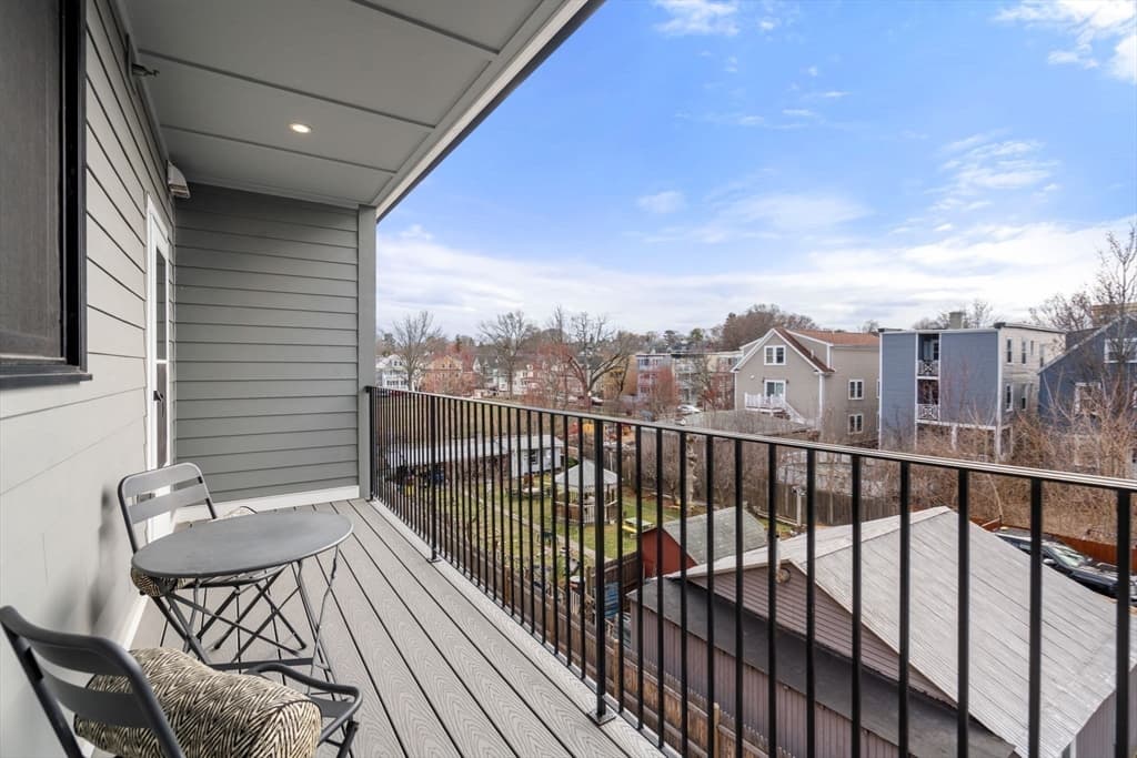 Condominium at 123-125 Centre St, Boston MA 02124, Boston, photo 29 of 41