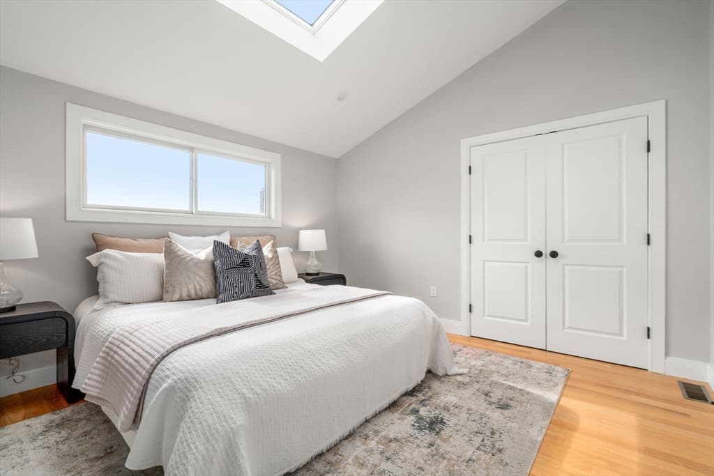 Condominium at 123-125 Centre St, Boston MA 02124, Boston, photo 15 of 38