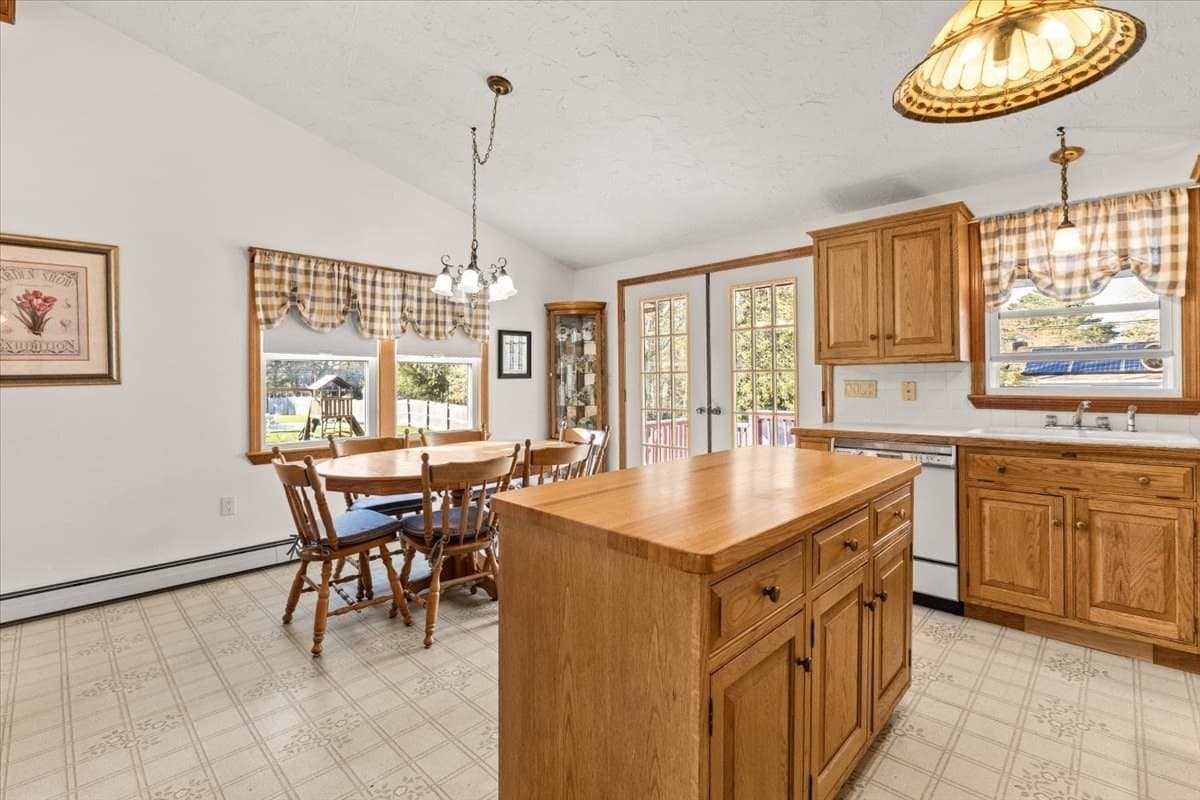 Single Family Residence at 64 Rainbow Rd, Yarmouth MA 02673, photo 8 of 41