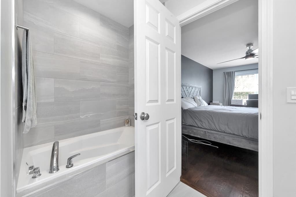 Condominium at 122 Milton St # 122, Dedham MA 02026, photo 19 of 24