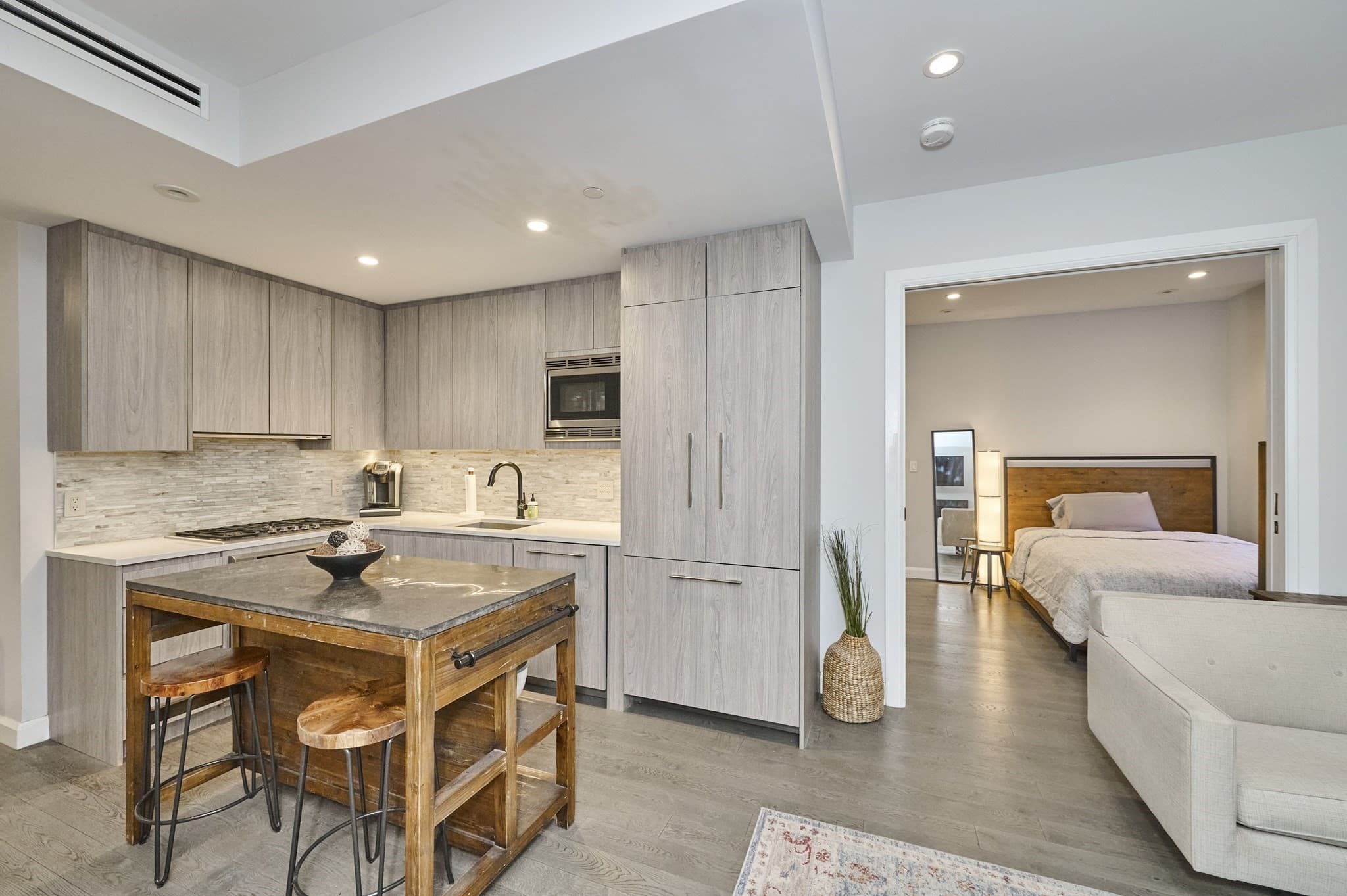 Condominium at 140 Shawmut Ave # 1B, Boston MA 02118, photo 7 of 20