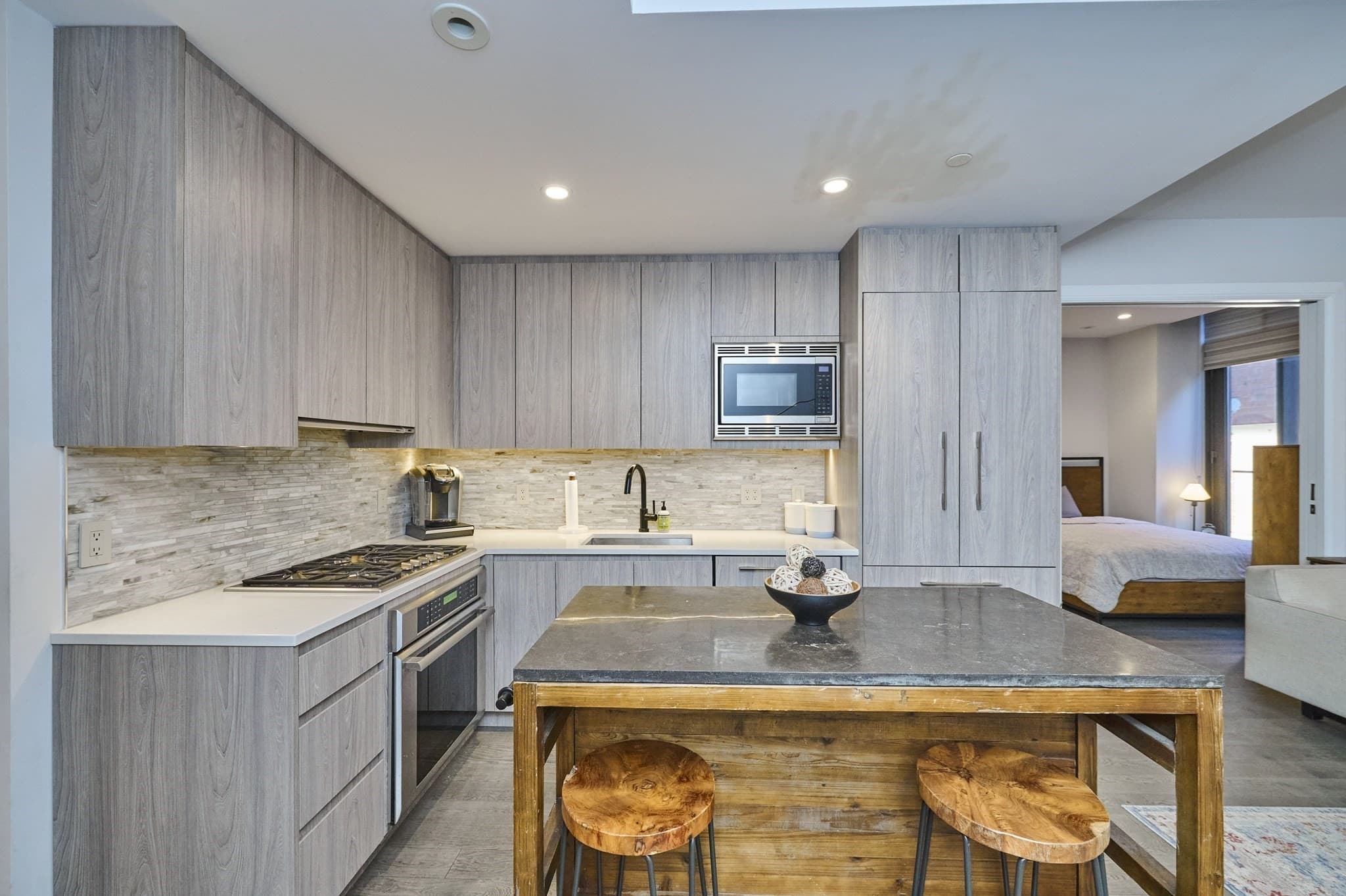 Condominium at 140 Shawmut Ave # 1B, Boston MA 02118, photo 5 of 20