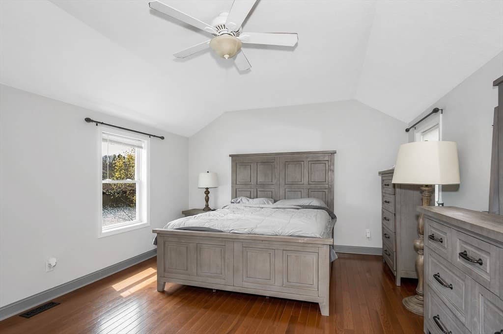 Single Family Residence at 821 Merrimack Ave, Dracut MA 01826, photo 11 of 40