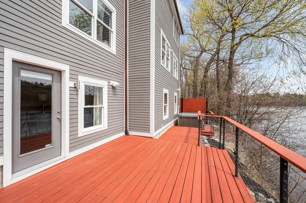 Single Family Residence at 821 Merrimack Ave, Dracut MA 01826, photo 29 of 40