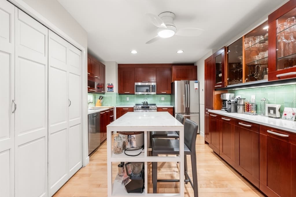 Condominium at 333 Commonwealth Ave # 14, Boston MA 02115, photo 5 of 20
