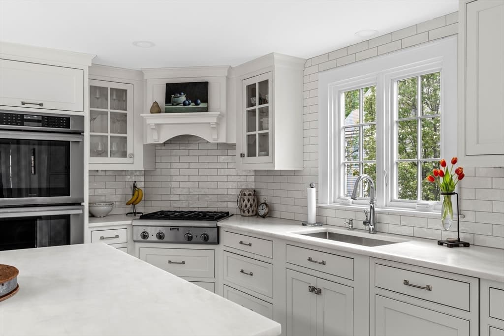 Single Family Residence at 37 Lincoln St, Hingham MA 02043, photo 6 of 41